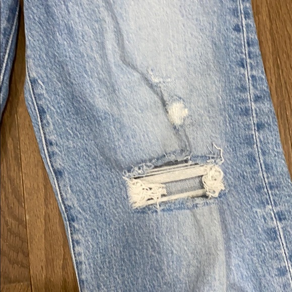 Levi’s Ribcage Straight Ankle Jeans - Picture 6 of 9
